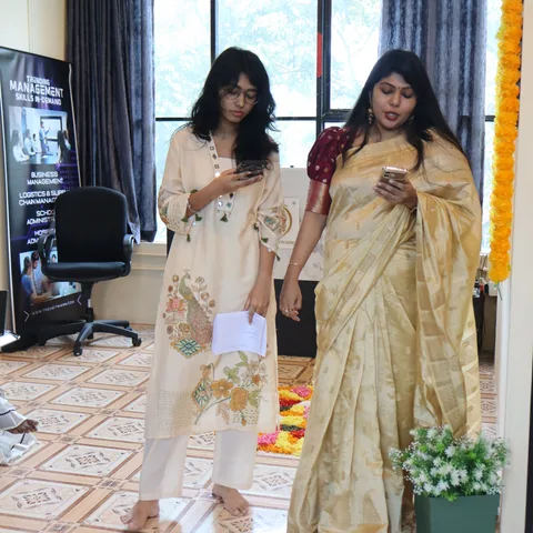Onam 2026 group photo, Treneywann Management Studies, Vyttila